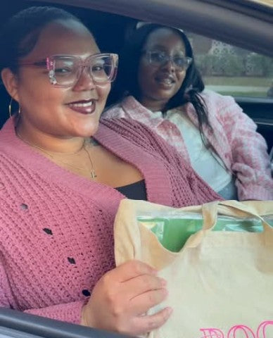 Happy customers, same-day delivery across Los Angeles.
